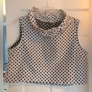 Polka dot cropped vest